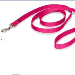 Dog Leash: NWT 5-foot Pink, Medium